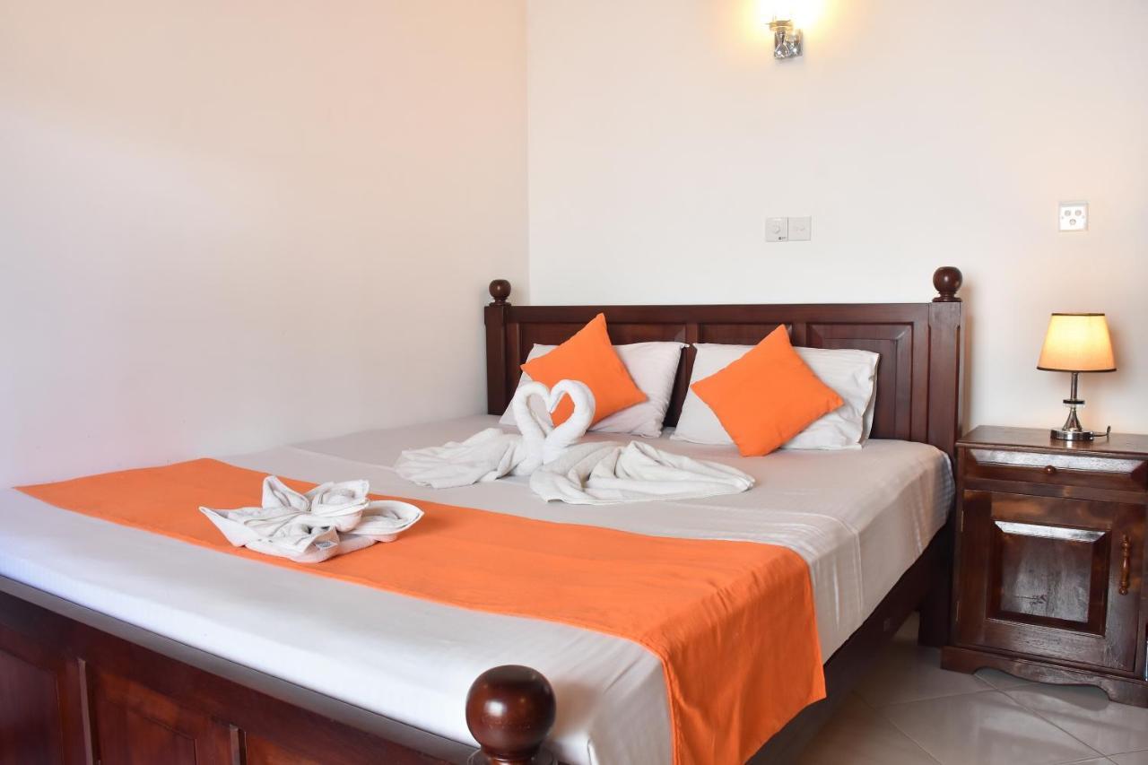Villa De White Sambur Hikkaduwa Dış mekan fotoğraf