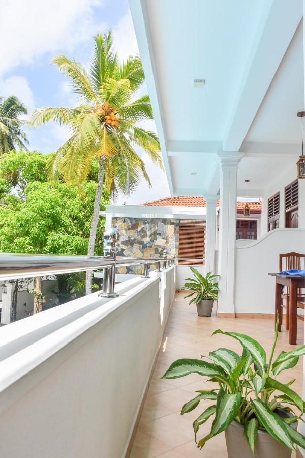 Villa De White Sambur Hikkaduwa Dış mekan fotoğraf