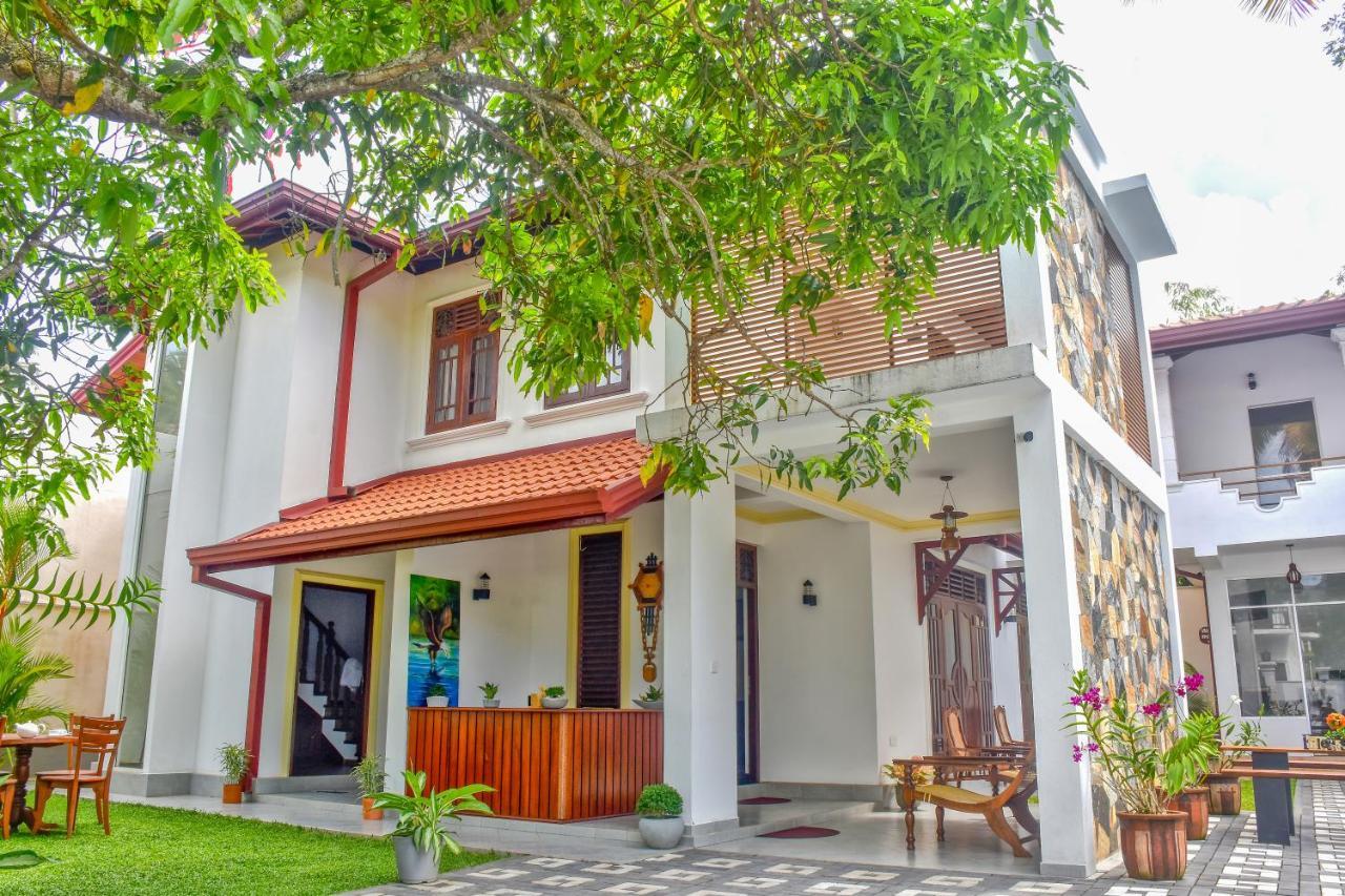 Villa De White Sambur Hikkaduwa Dış mekan fotoğraf