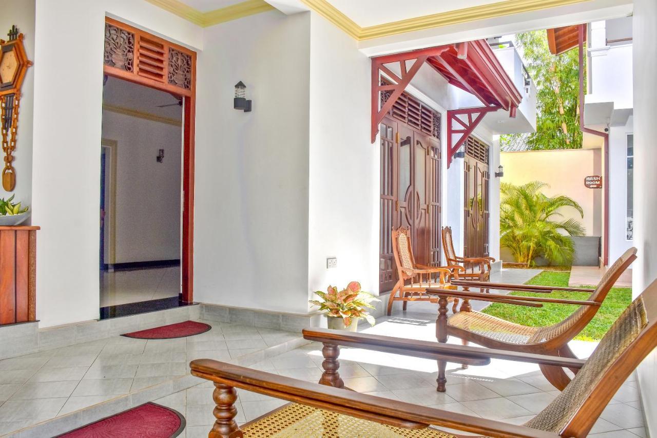Villa De White Sambur Hikkaduwa Dış mekan fotoğraf